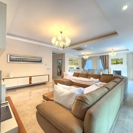 Villa Luxury Mountain Villa 15 Minutes To Sea