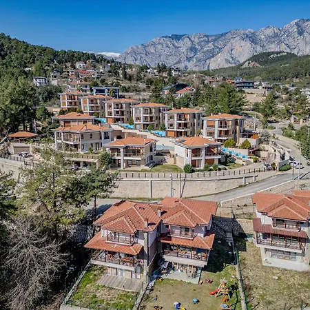Luxury Mountain Villa 15 Minutes To Sea Villa