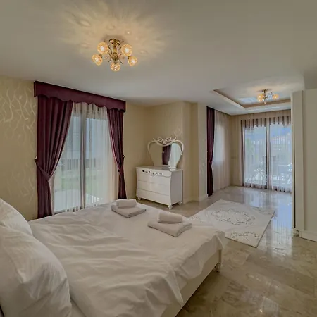 Luxury Mountain Villa 15 Minutes To Sea